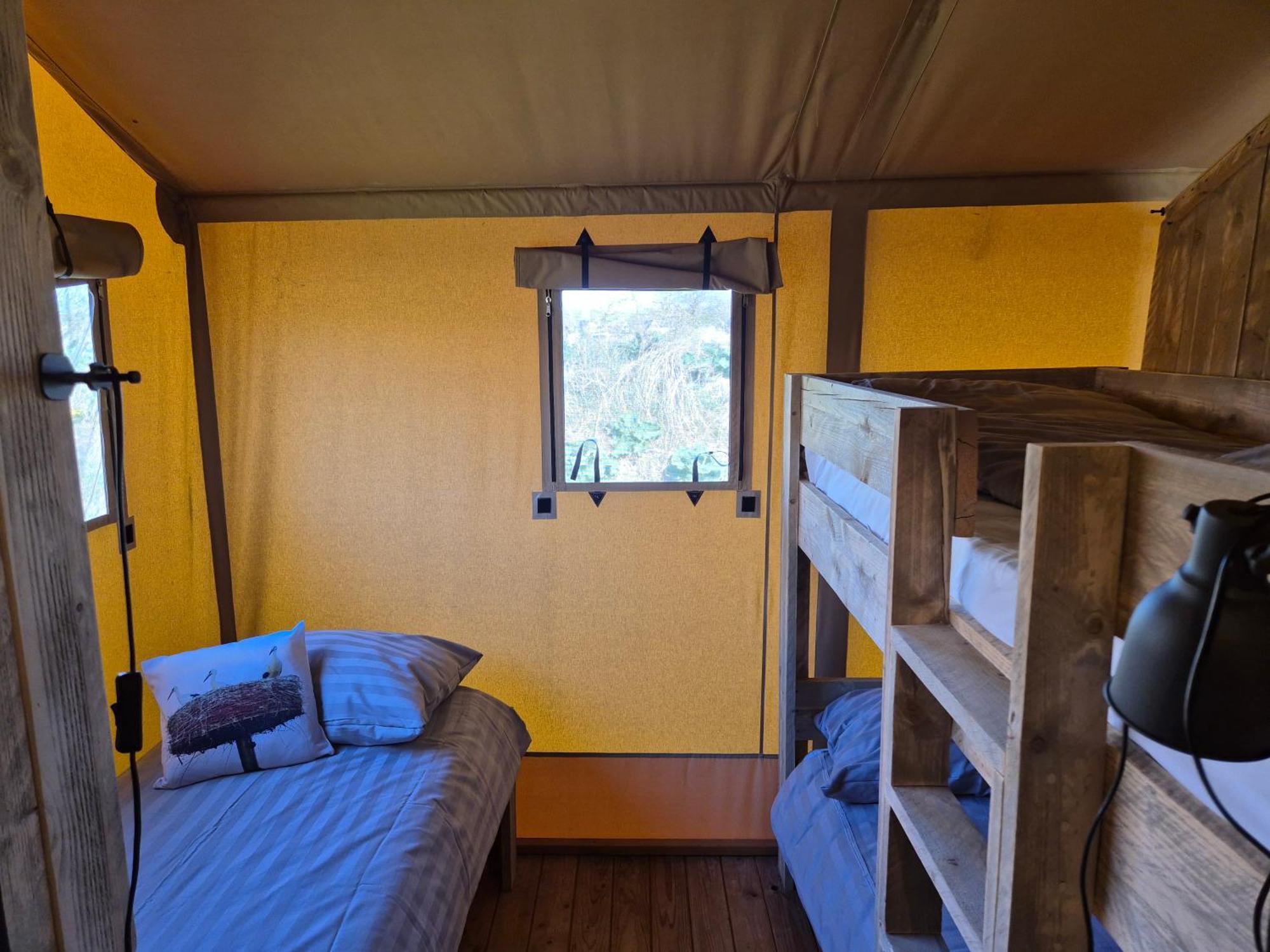 De Hazelaarshof Luxe Glampingtent Bij Natuurgebied De Millingerwaard Kekerdom Esterno foto